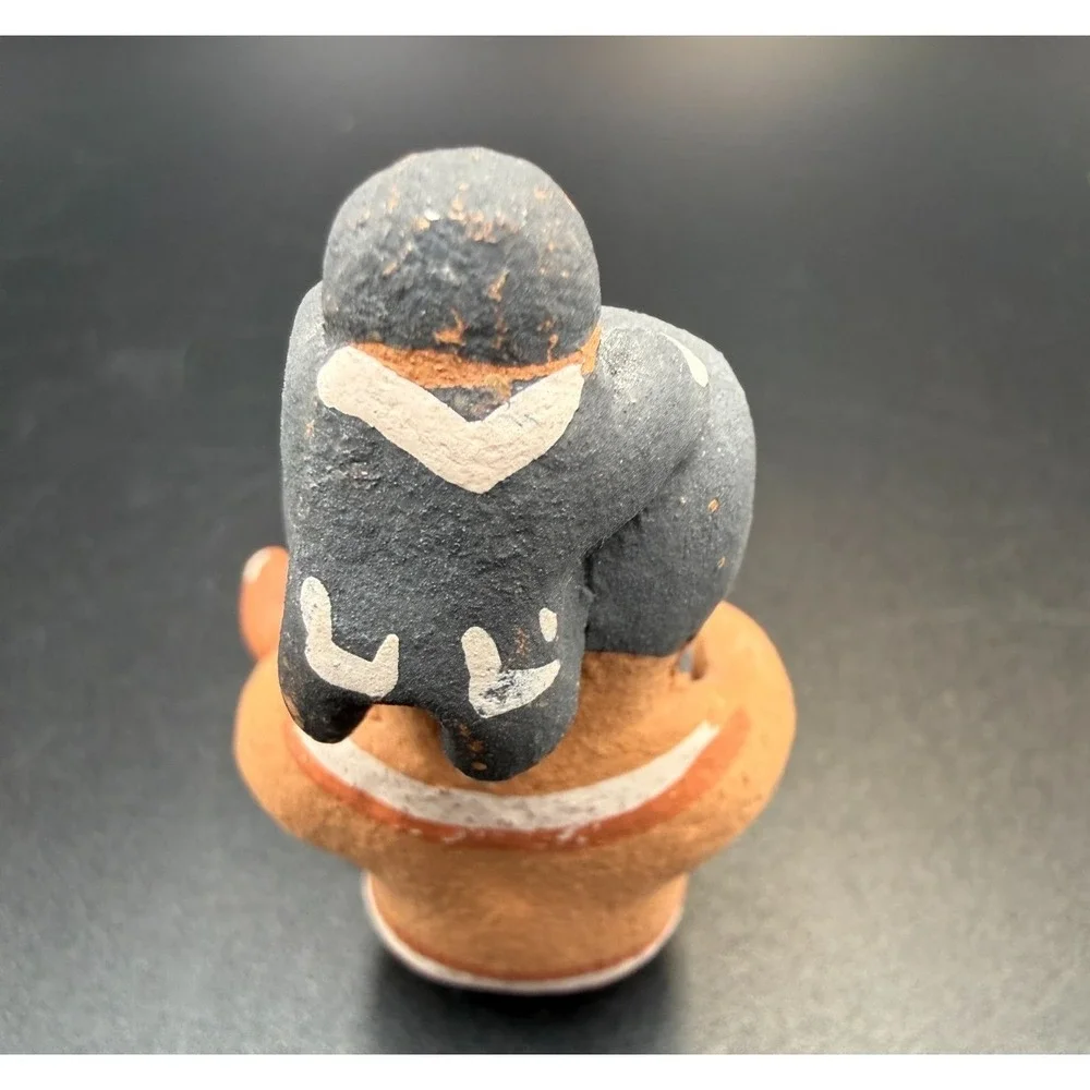 VTG Native American Jemez Taos Pueblo Storyteller W/ 4 children Juanita Martinez - Picture 8 of 10